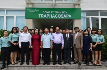 Thủ tướng Nguyễn Xuân Phúc đến thăm và làm việc tại Traphaco Sapa