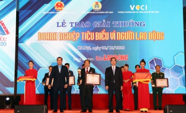 Traphaco vinh dự nhận Giải thưởng “Doanh nghiệp tiêu biểu vì người lao động 2019-2020” và bằng khen của Thủ tướng Chính Phủ