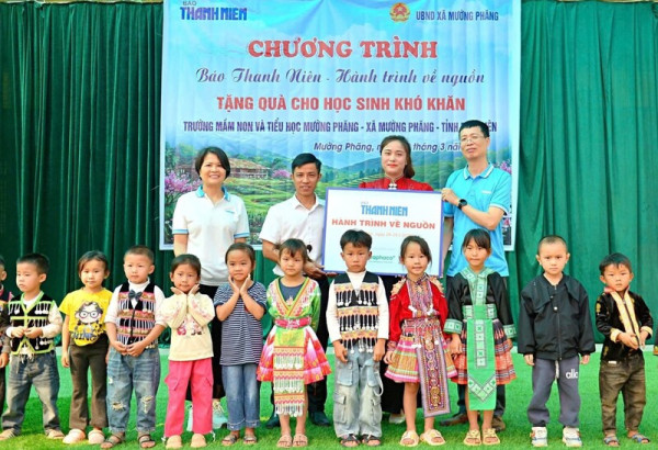 Tháng 3, Traphaco đồng hành các hoạt động về nguồn, lan tỏa sẻ chia tới cộng đồng